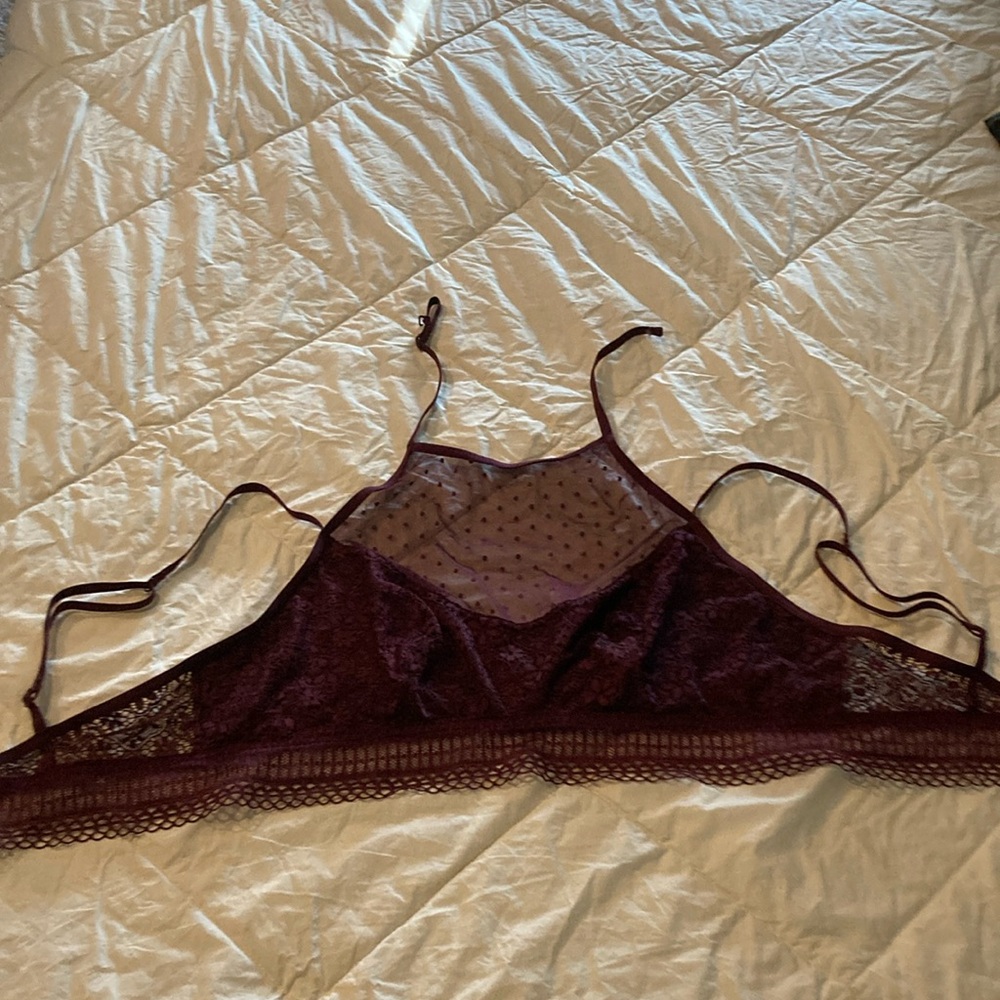 Victoria’s Secret Bralett. New without tags.